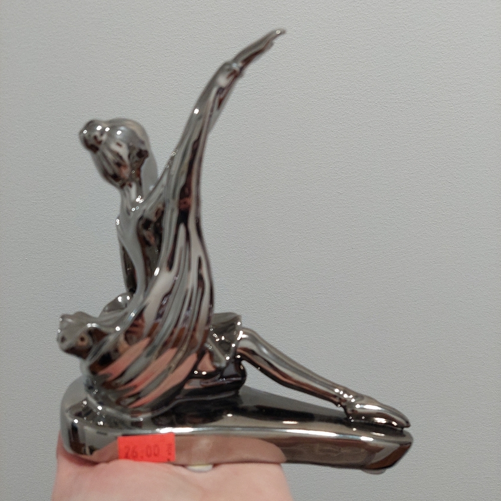 Elegant Silver Ballerina Sculpture - Picture 9 of 12